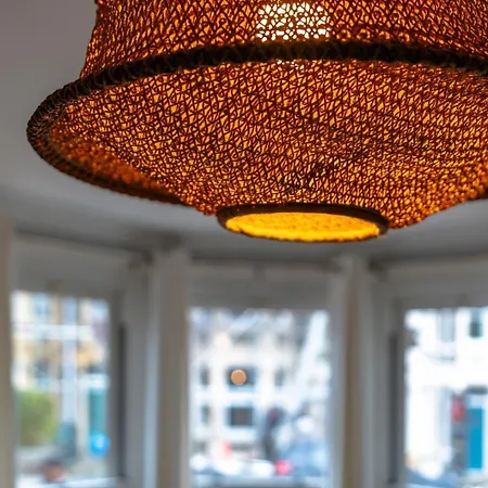 Victorian Near Gloucester Road * ブリストル